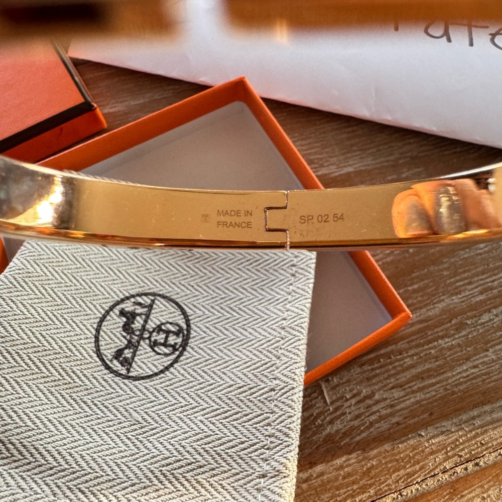 Hermes Le Bracelet Mini Clic Kelly Rose Gold and Creme - Picture 6 of 10